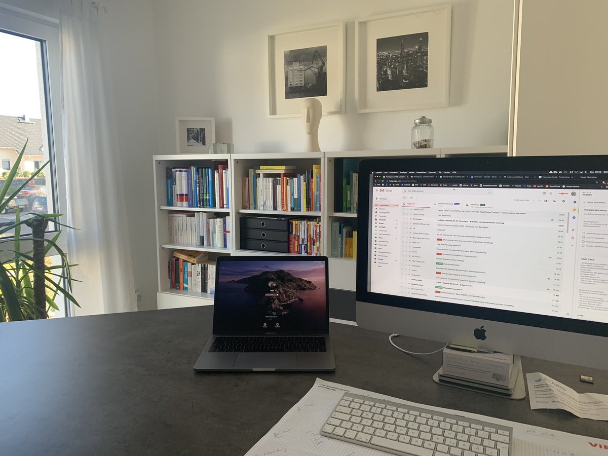 PesePeter's tweet photo. Bin ich eigentlich in einem Lernraum?Mehr dazu ab Montag im #MOOCamp20
#ViessmannAcademy https://t.co/1iQMNmqjRW