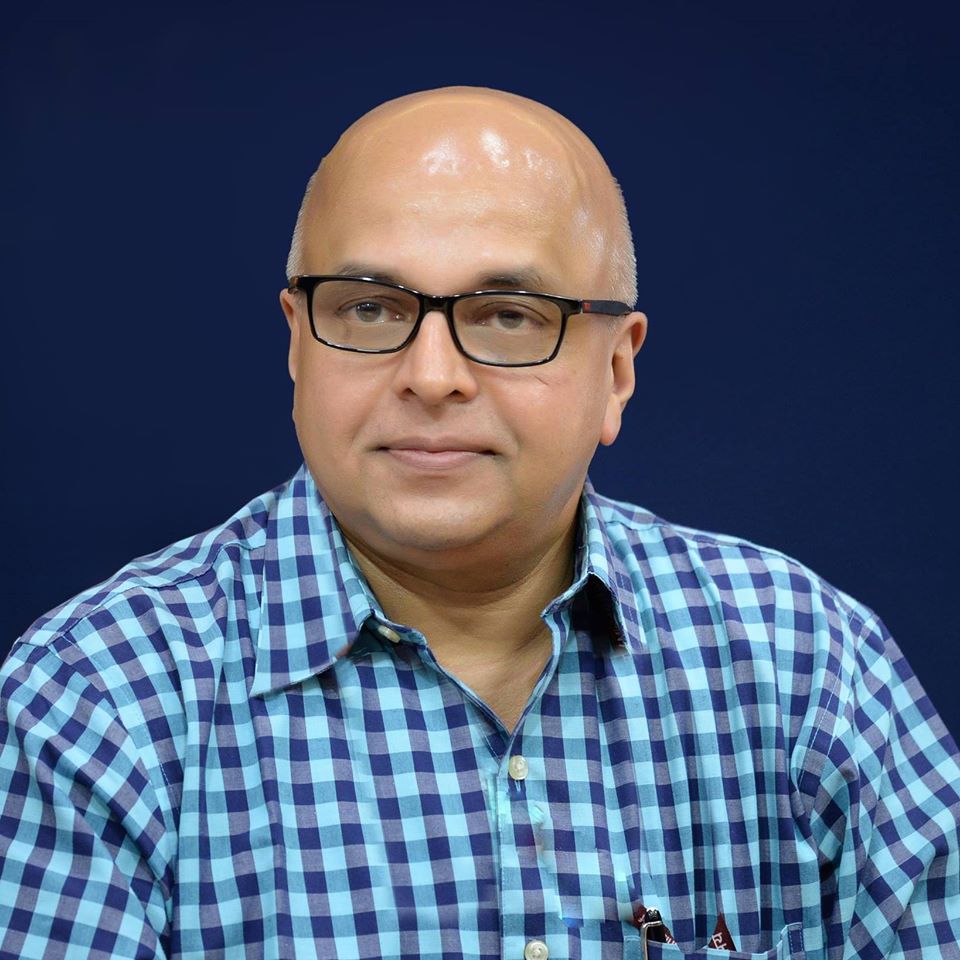 ians_india's tweet photo. #Kerala Chief Secretary #TomJose informed that the Civil Aviation department officials on Friday applauded the state for its perfect handling of the two aircrafts that came last night into two state airports. https://t.co/eM8xF8f7b5