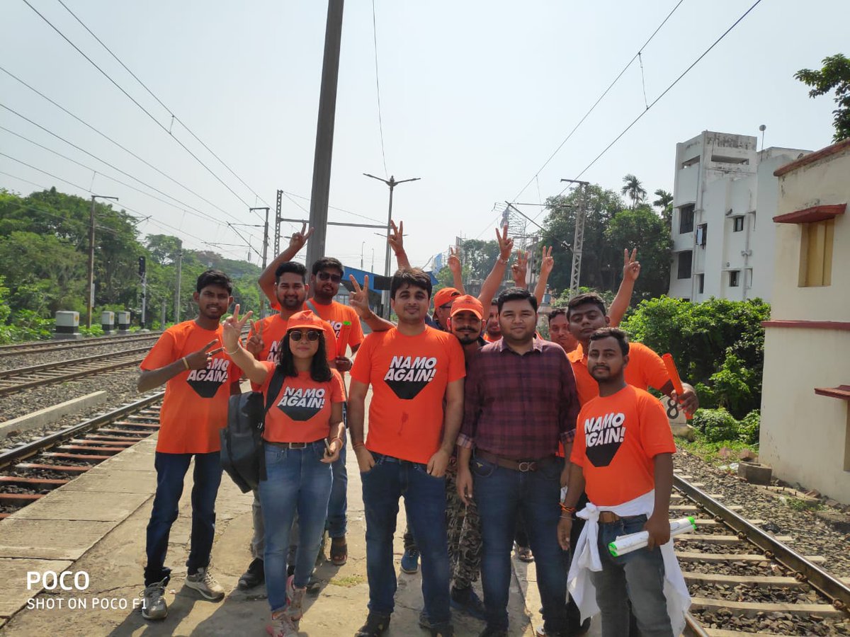NeharenduBlood's tweet photo. Old Memories.....
In West Bengal to campaign for Lok Sabha elections
@narendramodi @myogiadityanath @Chandrakbose @RahulSinhaBJP @BJP4Bengal @sanjayswadesh @animeshnath92 @AD_BJP @LitanDe96710097 https://t.co/YEwKZLasw9