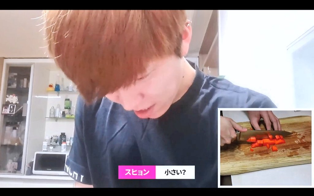 smapxukiss05's tweet photo. ★スヒョンのV-log10回目😆👍❣️
今回は料理に挑戦~😊🍛
均一にカットされた野菜たち🎶几帳面スヒョン😁☝️ タルゴナコーヒーんときみたいに失敗しなかったかな🙄⁉️ 次も楽しみ💕
#UKISS #SOOHYUN #スヒョン #FConly #Vlog10
https://t.co/CCSxifQyP9 https://t.co/ZpoS5SA9uB