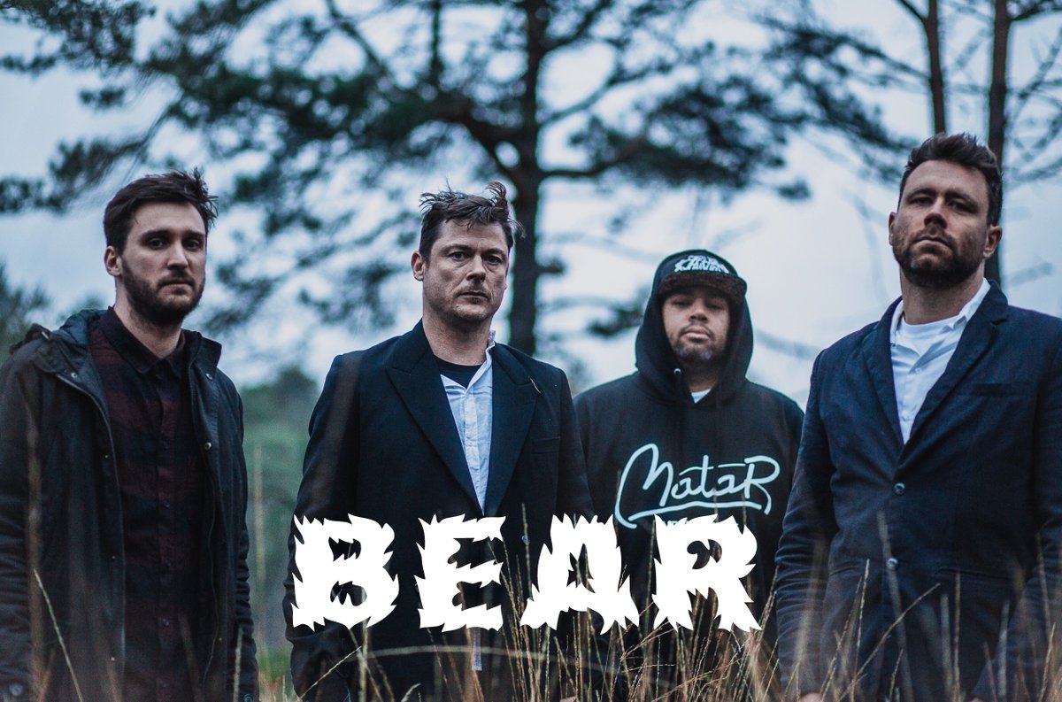 Happy release day per i #bear, leggi l'intervista alla band e la recensione di "Propaganda" sul numero 20 di #SufferMusicMag!

suffermagazine.com/suffer-music-m… (Free PDF)
issuu.com/suffermusicmag… (Online)
calameo.com/read/005353437… (Online)