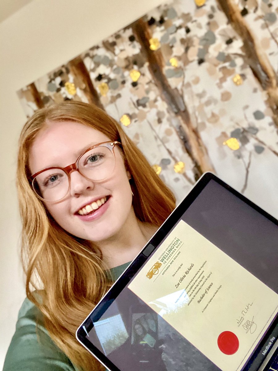 Zoe Richards tweet media