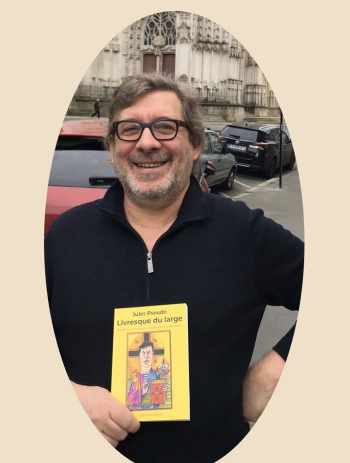 TranchesV's tweet photo. Livresque du large : Livresque du large, une critique bien «  frappée »... https://t.co/nMZpPPJvck. https://t.co/dMu7d8mQgD