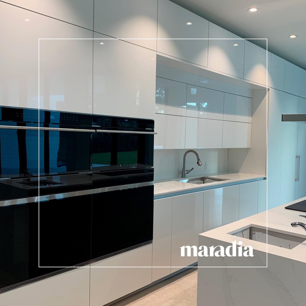maradia_design's tweet photo. Contemporary kitchen by Poggenpohl +Segmento model designed by the Maradia team for an Italian customer in his beautiful residence in Miami. https://t.co/TwK3vZA7Dp