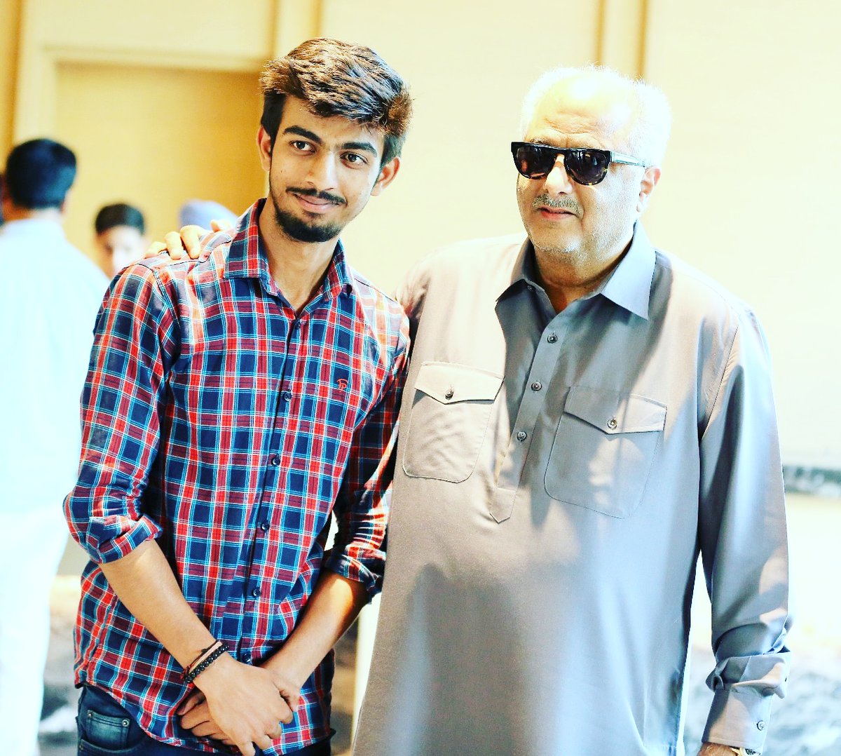iambrijeshshrma's tweet photo. With my inspiration @BoneyKapoor sir.. 
@arjunk26 #Lucknow 
Brijesh sharma (Line Producer Uttar pradesh https://t.co/MNxWOUh4jE