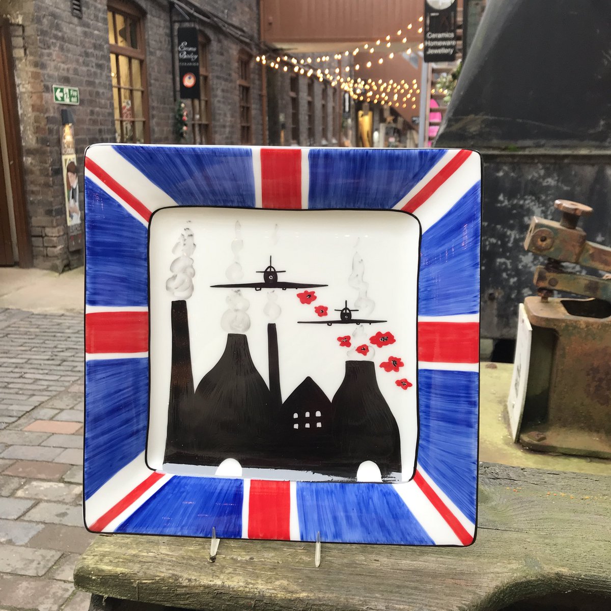 EmmaMayBailey's tweet photo. Happy #VEDay #GreatBritain have the best day possible 🇬🇧🇬🇧🇬🇧🇬🇧🇬🇧🇬🇧🇬🇧
#VEDayAtHome #VeraLynn ##2minsilence #afternoontea #spitfire #unionjack #wellmeetagain #WinstonChurchill #bravebeyondbelief #thankyou @MakeItBritish #StokeonTrentVEDay https://t.co/6jhc9nnpHW