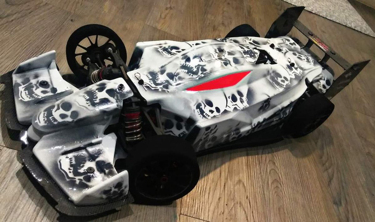 ARRMARC's tweet photo. Custom street attack beast.

#RCFROMHOME #LIMITLESS #HALLOFFAME #ARRMAHOF #FASTERANDTOUGHER #ARRMAFANSROCK #SPEEDBASH #ALLROAD #ARRMAWORLDWIDE https://t.co/BQOHnPHaCe