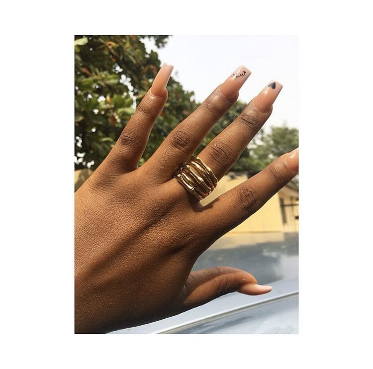 Ring lovers we've got you covered.Available in size 7 and 8 Price: #2000 pls kindly Rt
