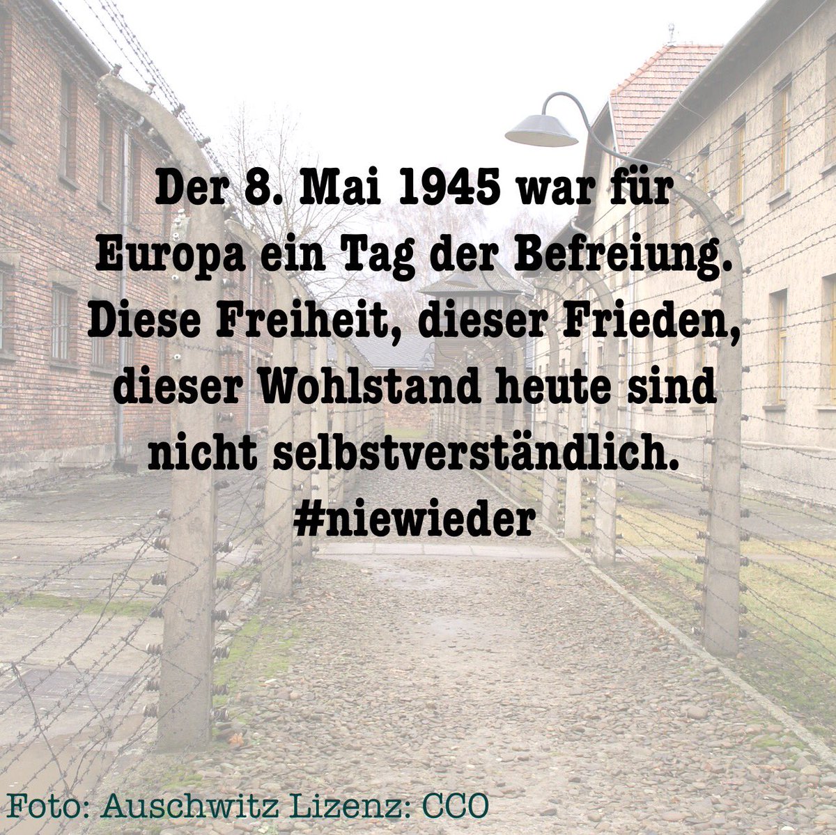 AtelierAlteBro1's tweet photo. #REMEMBER #75JahreKriegsende #TagDerBefreiung #8Mai #8Mai1945 #Freiheit #wohlstand #frieden #fucknazis #fuckafd https://t.co/x58vZoXOkP