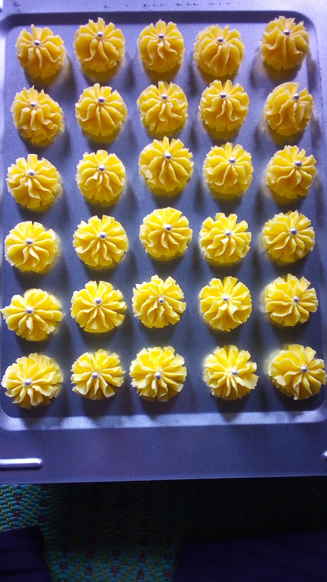nurcehh_'s tweet photo. In making @kdkdkhadijah98 @menimino @_Suhaila98 @RaihanMuthazam #belHEAVEN https://t.co/WsvWiCXnyR