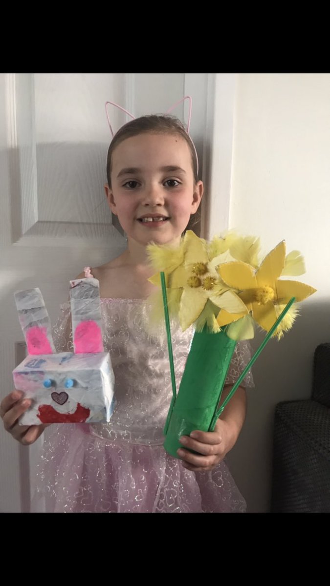 LisaDMills's tweet photo. @MWISClass7 Violet has enjoyed the Spring topic. She wrote her own list of things to spot on our daily walk and did some junk modelling!! https://t.co/quidiLmY5Y