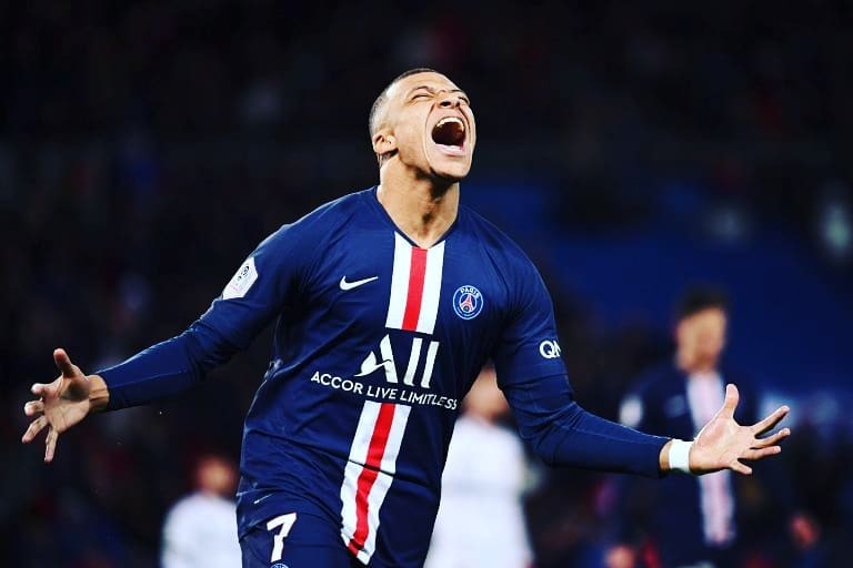 grassrootfutbol's tweet photo. Kylian Mbappe: 18 goals
Wissam Ben Yedder: 18 goals

Ligue 1 Golden Boot winner: Kylian Mbappe 🥇👏 Congratulations!!!!!! https://t.co/B1C2WXspeR