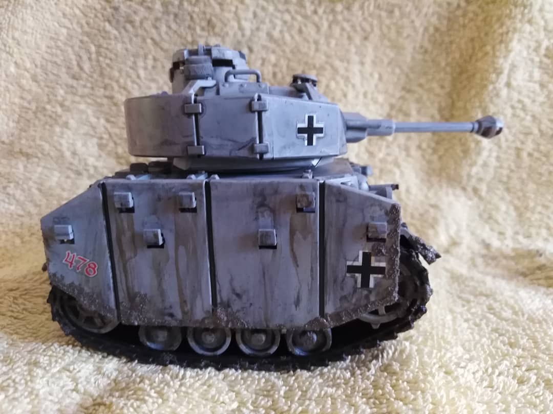 Labirinto_Shop's tweet photo. #meng #worldwartoons #labirinto #labirintoshop #Modena #modelkit #modellismo #negozimodellismo #scalemodel #worldwartwo #wwii #ww2 #germantank #panzer https://t.co/dvQFteQomG