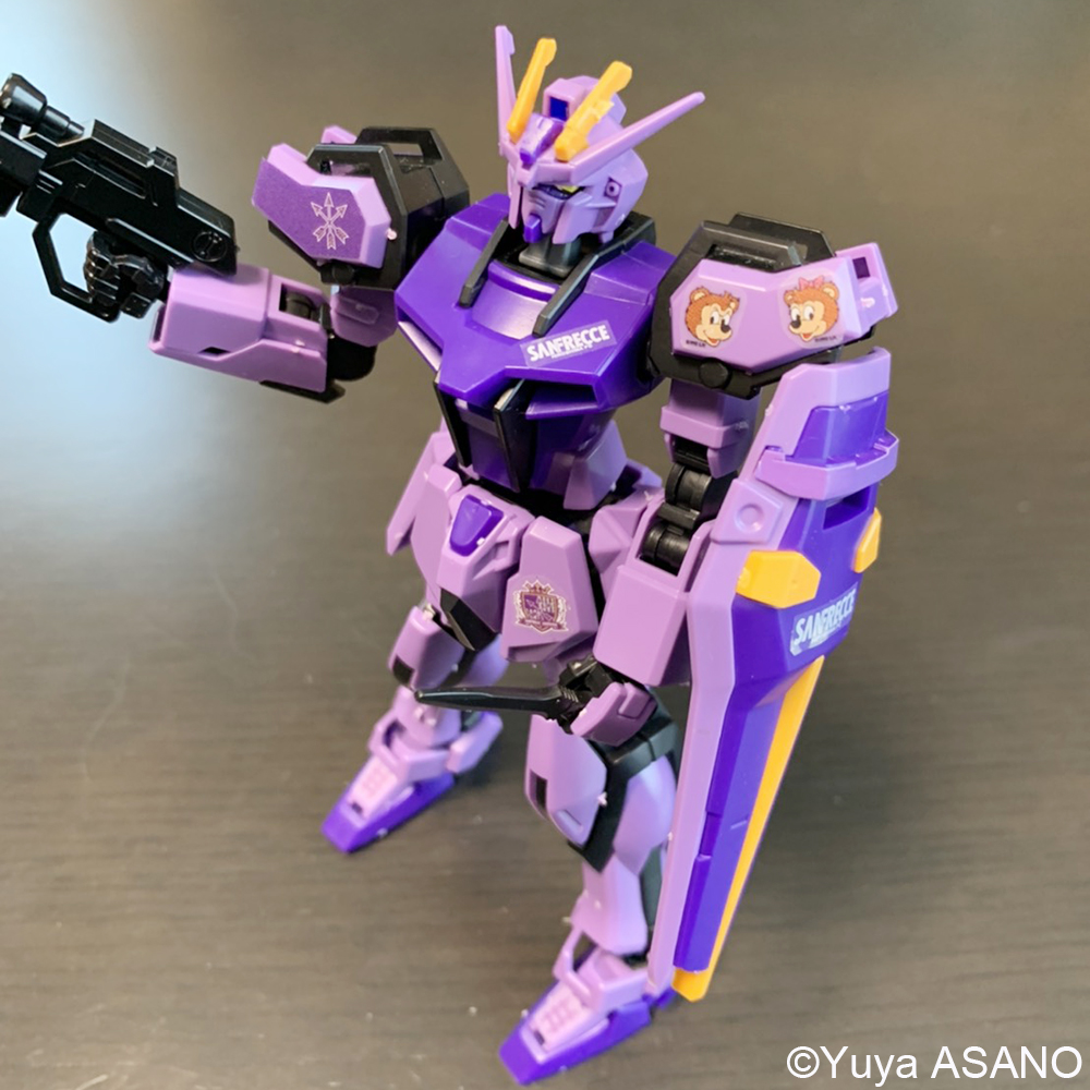 HG ストライクガンダム サンフレッチェ広島Ver. オンラインショップe-VPOINTにて「HG 1/144 ストライクガンダム