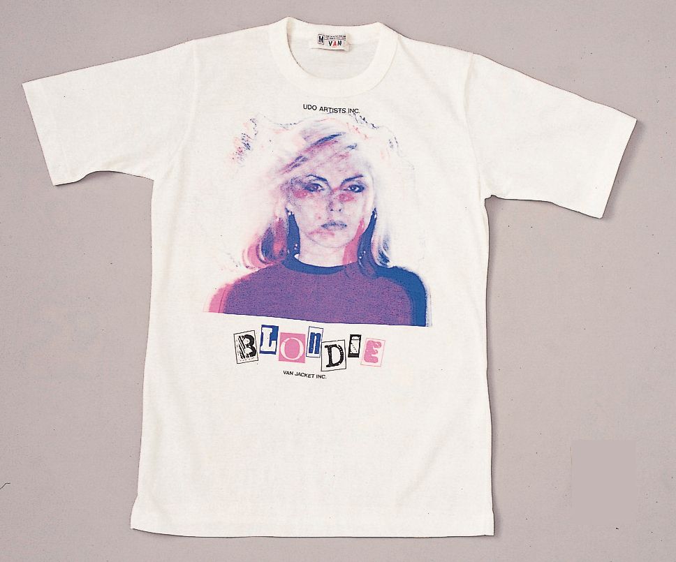 BLONDIE（1978）】 '76年に『妖女ブロンディ』でデビューした、デボラ