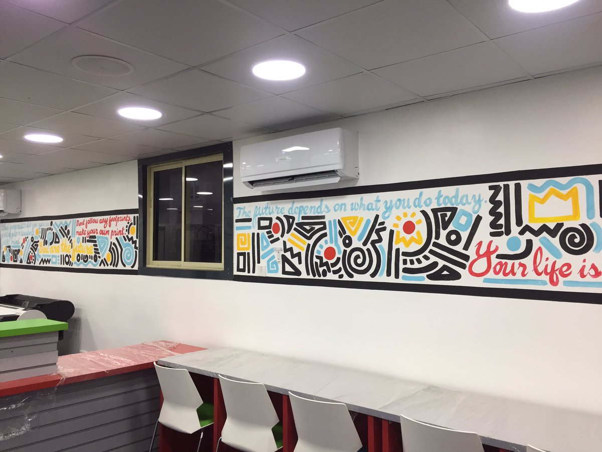 penieltheartist's tweet image. There’s gonna be an indefinite total lockdown that’s for sure.

I’m just here in Lagos trying to make bread for that period. 

Kindly RT for my customers on your TL 🥺🙏🏼

#extendlockdown #fridaymorning