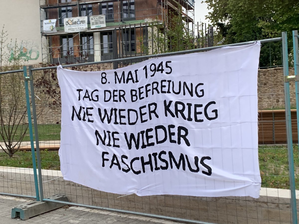 #TagDerBefreiung über 20 Banner und Transparente in Fuldas Innenstadt