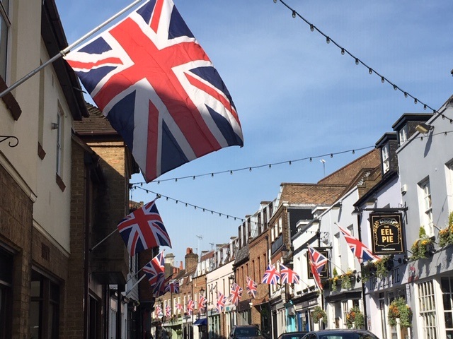 ChurchStTwicker's tweet photo. Celebrating the 75th Anniversary of the Victory in Europe

#ChurchStreetofTwickenham #Twickenham #ThisIsYourVictory #veday #VEDay #VEDay75 #veday75 #GreatBritishBunting https://t.co/lx7Yzgmhdg