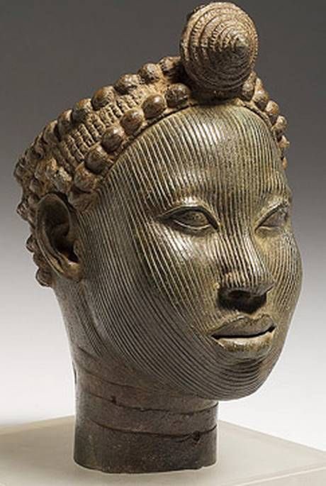 Binnen de Wijsgerige Jaargang (een jaar lang filosofie en filosoferen) hebben we de kusten van het Afrikaanse continent bereikt. Een hoofdvraag is: wat is filosofie in een wereld die geen schriftelijke overlevering kent?