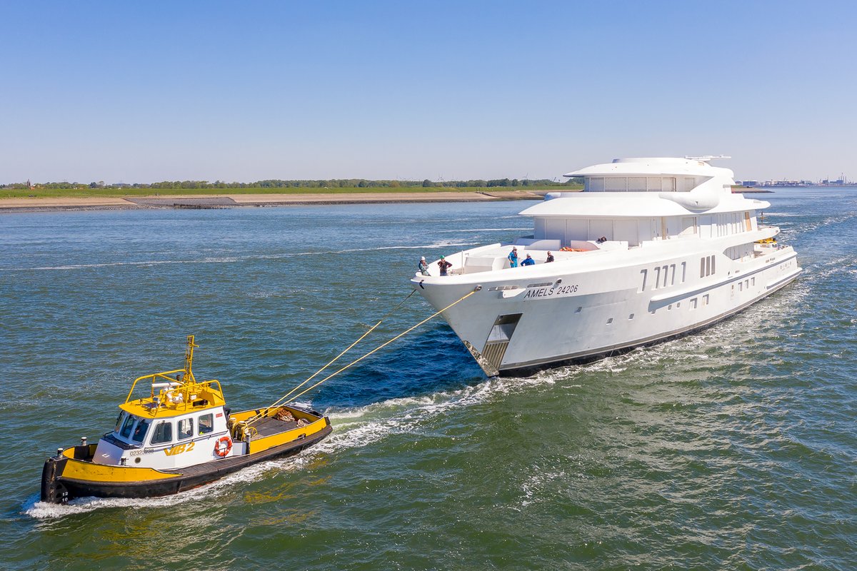 Dutchyachting's tweet photo. #AmelsHolland’s 74m/ 242ft #LE24206 was shifted from the DSV yard at Flushing East (where she was floated out of the #ROLLDOCKSUN) to the Amels premises last Wednesday. Photos by @maritimephoto https://t.co/Ui1TSdJTfs