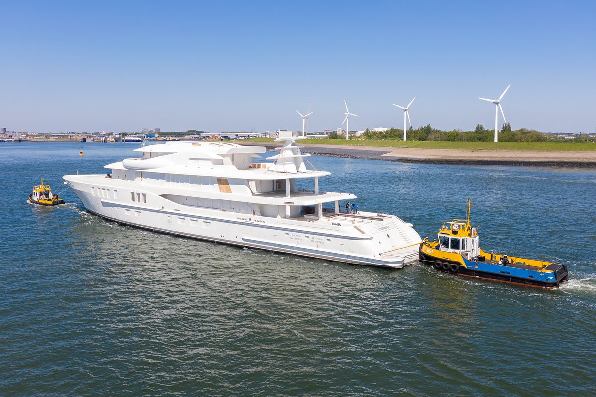 Dutchyachting's tweet photo. #AmelsHolland’s 74m/ 242ft #LE24206 was shifted from the DSV yard at Flushing East (where she was floated out of the #ROLLDOCKSUN) to the Amels premises last Wednesday. Photos by @maritimephoto https://t.co/Ui1TSdJTfs