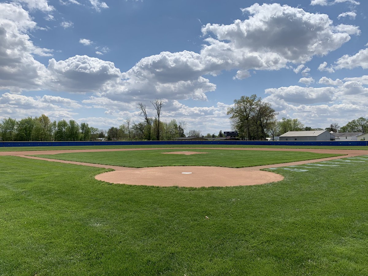 TVBaseball7's tweet photo. 2020 Seniors will not be forgotten. Thank you for leading by example and pushing guys where it counts, the weight room. https://t.co/KJjfIW0mBB