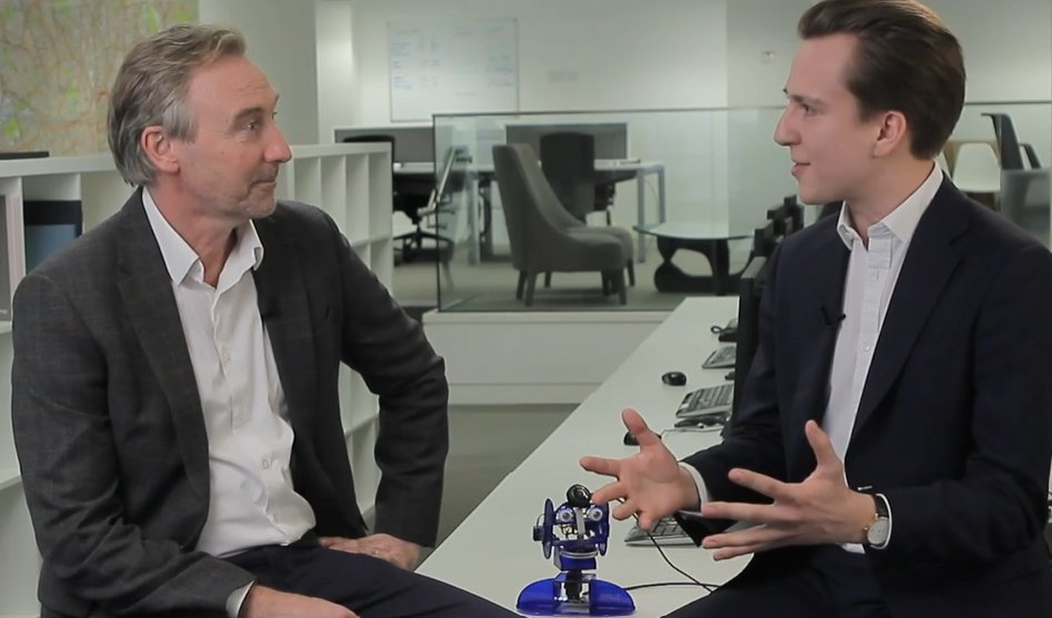 usebow's tweet photo. Watch Cyberselves's co-founder Richard Waterstone's interview with @CBRE #TechCBRE on telepresence, robots, VR, and the future of work and real estate management.
https://t.co/SDBiNAeOYX https://t.co/d70GVyW1kc