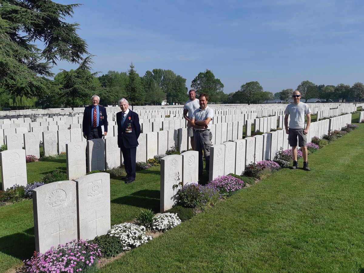 CWGC's tweet photo. Congratulations to 98-year-old former @CWGC gardener @GeorgeSutherl who today completed a charity walk from his former workplace of Lijssenthoek Military Cemetery to @TalbotHousTubby. As he left the cemetery he was given a CWGC guard of honour. #VEDay #VEDay75 #WalkWithGeorge https://t.co/4L3IWTJbmX