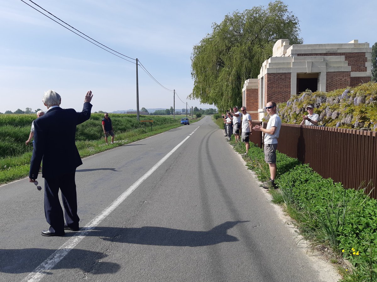 CWGC's tweet photo. Congratulations to 98-year-old former @CWGC gardener @GeorgeSutherl who today completed a charity walk from his former workplace of Lijssenthoek Military Cemetery to @TalbotHousTubby. As he left the cemetery he was given a CWGC guard of honour. #VEDay #VEDay75 #WalkWithGeorge https://t.co/4L3IWTJbmX