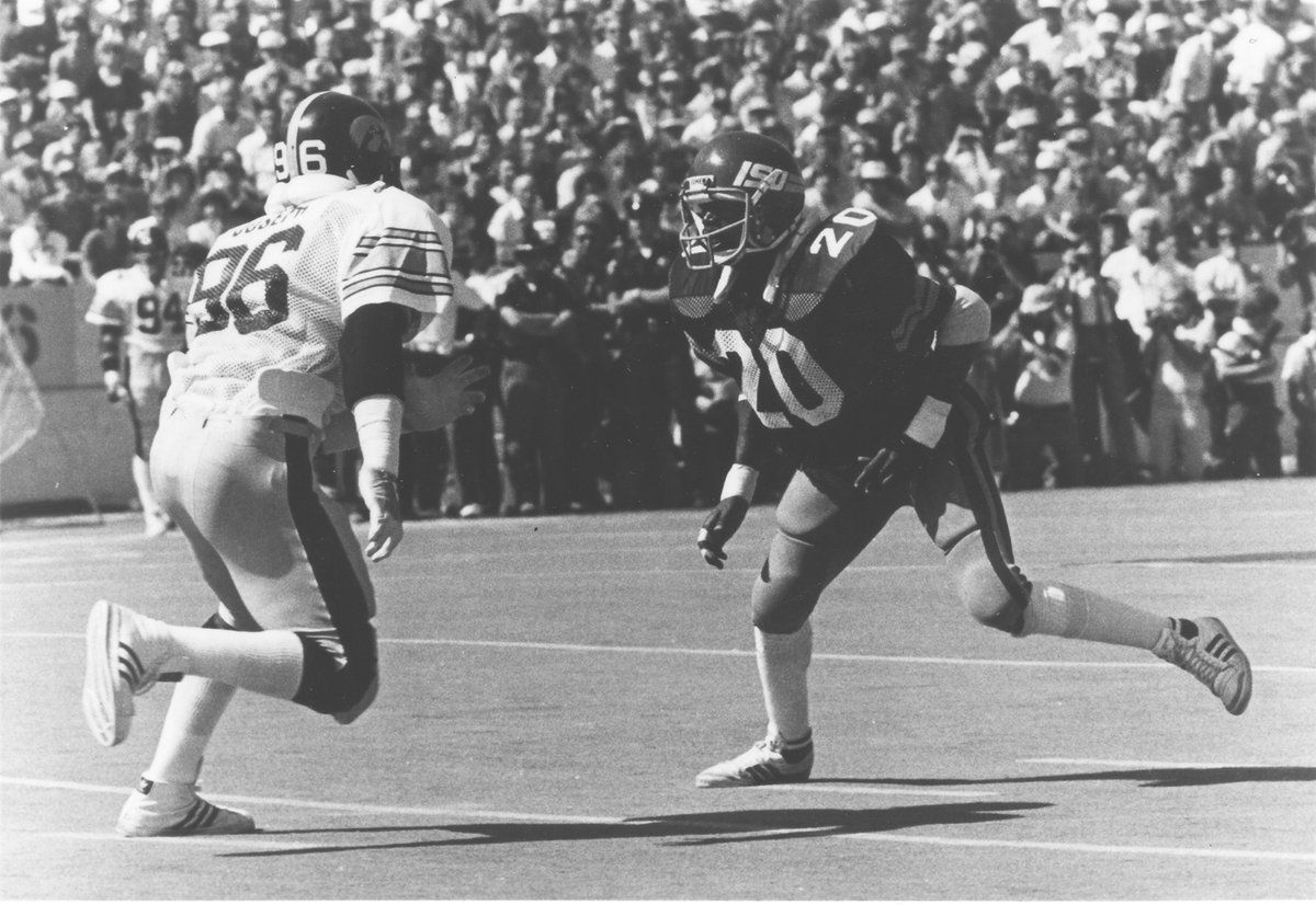 Beener1435's tweet photo. The "Land Shark" John Arnaud. 

#CyclONEnation https://t.co/INb1rHQzsI