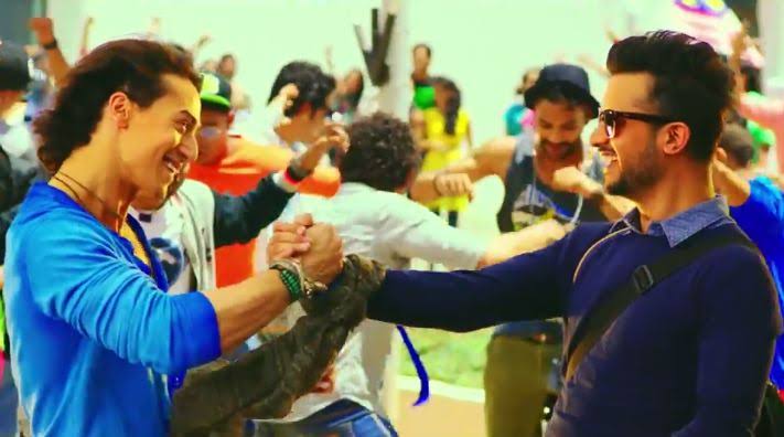whynotR_'s tweet photo. This song is very close to my heart❤🤩My two most favourite personality is here in this song😍
This is also my fav single of Tiggy😘😍 Can't belive #ZARHM has completed 5 years!!🎊🎉😻
#5YearsOfZindagiAaRahaHoonMain
@iTIGERSHROFF @itsaadee @TSeries @khan_ahmedasas https://t.co/f8MFxtLR4R