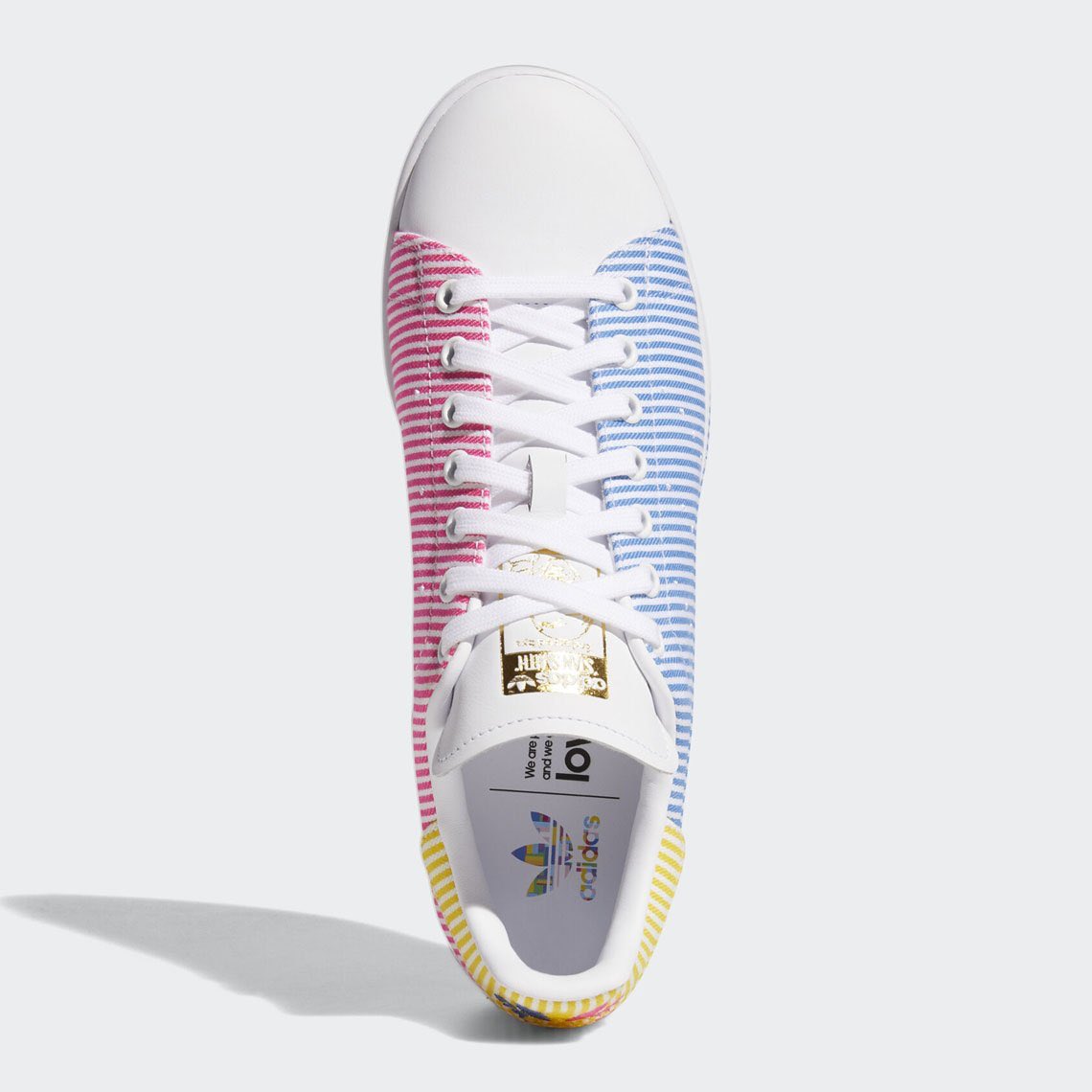 WalkCrep's tweet photo. adidas Stan Smith “Pride Pack”
⠀
💥Cop or Drop💥
⠀
🔵Release Date: June 2020
⠀
🔵Where to cop: @jdsports @adidas @finishline 
⠀
🔵Price: $80

#adidasstansmith #adidaspridepack #lgbtqia #pridemonth https://t.co/5HnNUg61v7