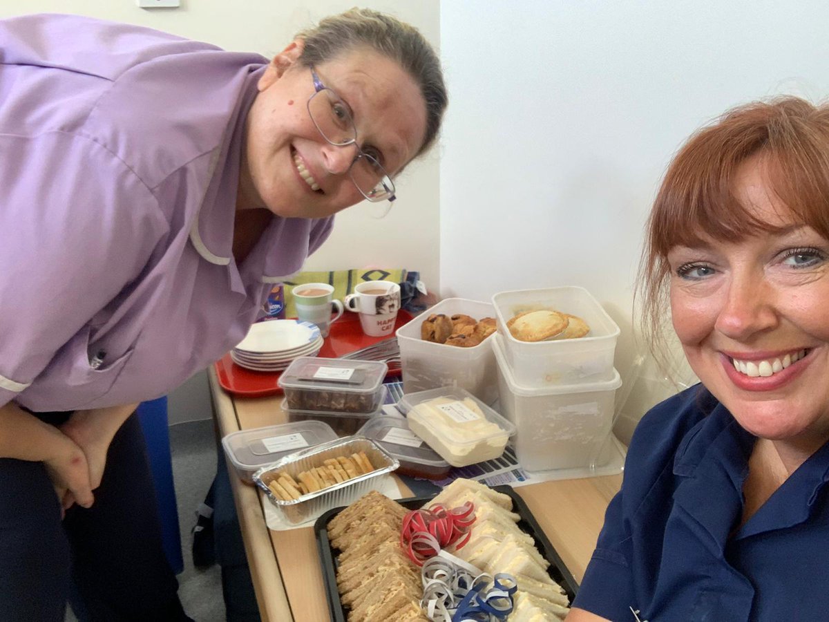 Thank you so much to <a href="/EagleChildRammy/">Eagle+Child Rammy</a> for providing a lovely VE Day afternoon tea for all the staff on ward 5 ☺️
