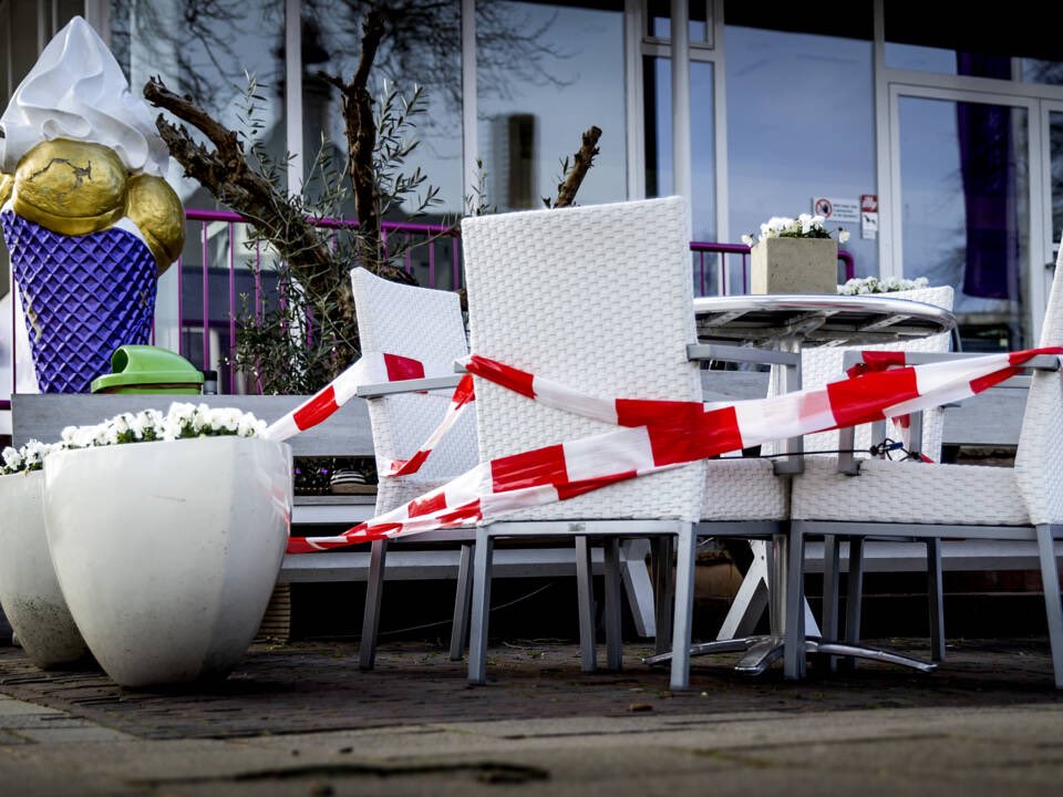 Bijna helft bedrijven vreest faillissement bij aanhouden coronacrisis #MKB bit.ly/3fvb7gd