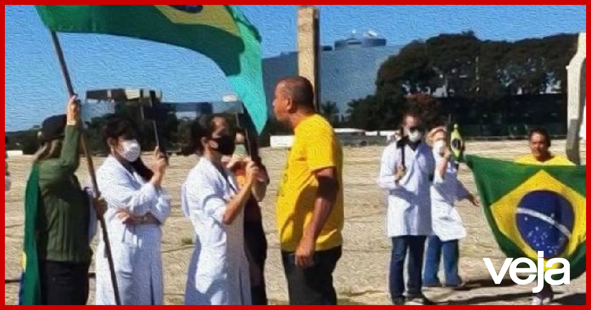 'Como é possível lutar para cuidar das pessoas se parte da população nos agride?': leia o depoimento da enfermeira agredida em Brasília no #PrimeiraPessoa veja.abril.com.br/saude/a-doenca…