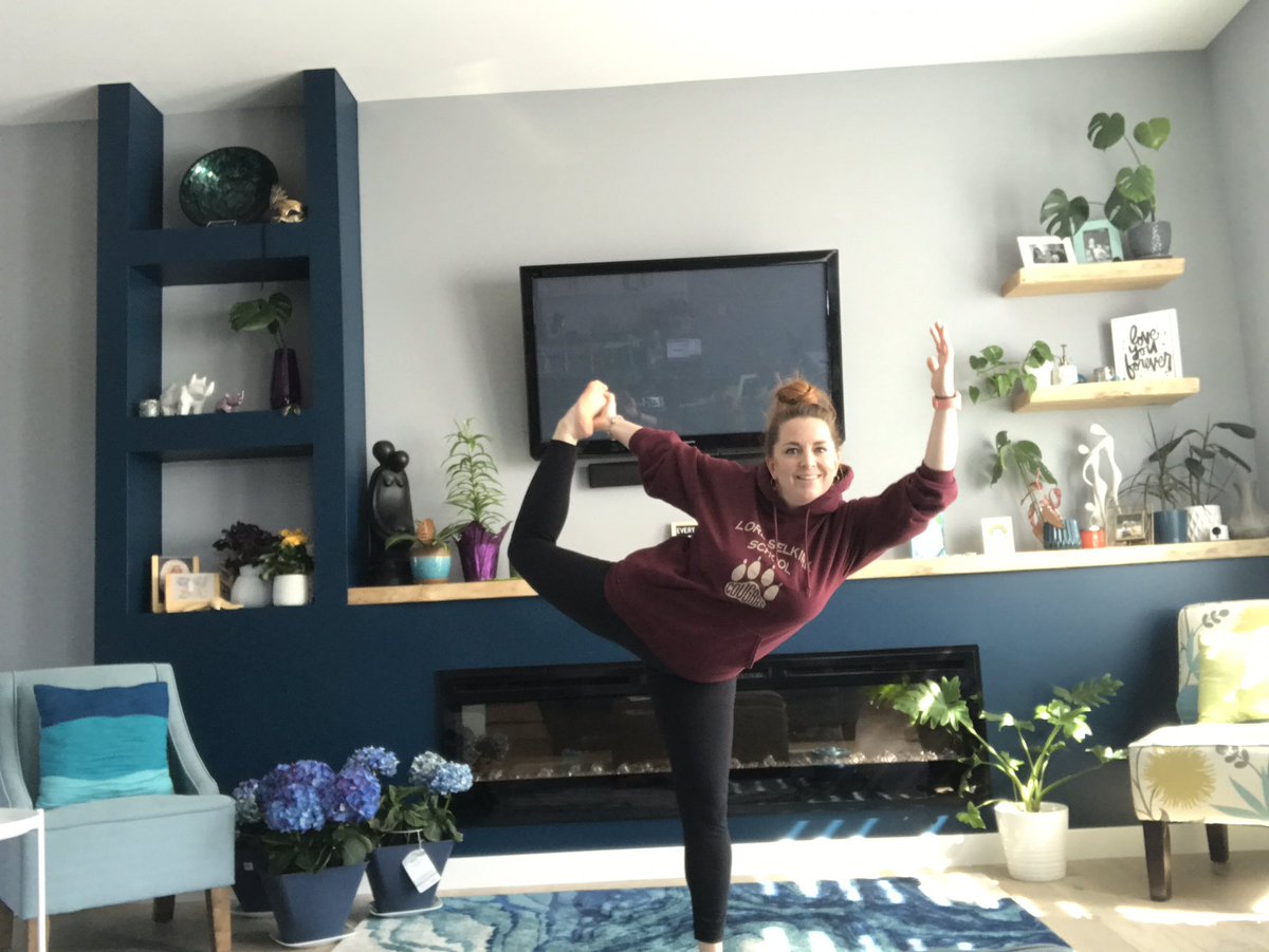 Practicing a little self care! #LSCougarsHealthyMinds #WSDHealthyMinds @WinnipegSD <a href="/LordSelkirkWSD/">Lord Selkirk School</a>