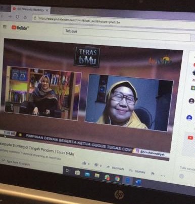 SahabatYAICI_ID's tweet photo. dr Atika M Zaki MARS Koordinator Bidang Kesehatan PP 'Aisyiyah @PPAisyiyah mengatakan selama ini kita terbohongi. Entah siapa yang membohongi. SKM Itu sebenarnya bukan susu isinya dan banyak sekali gula. Ini salah di masyarakat. #covid19 #dirumahaja #faktaskm #SKMbukansusu https://t.co/xfDkpT8YNN