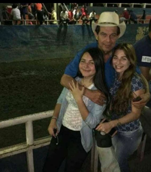 Fortaleza 102.7 FM tweet media
