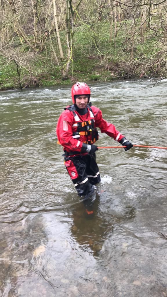 CumbriaFire's tweet photo. Being a firefighter isnโt just about putting out fires - read Andyโs story โ https://t.co/aSXXcQsWm5 We're recruiting #firefighters, find out more and apply now: https://t.co/UH4OVRD8My
Please share with someone you know who thrives in their local community.
#BeInspired #JoinCFRS https://t.co/6mgk0SkuYX