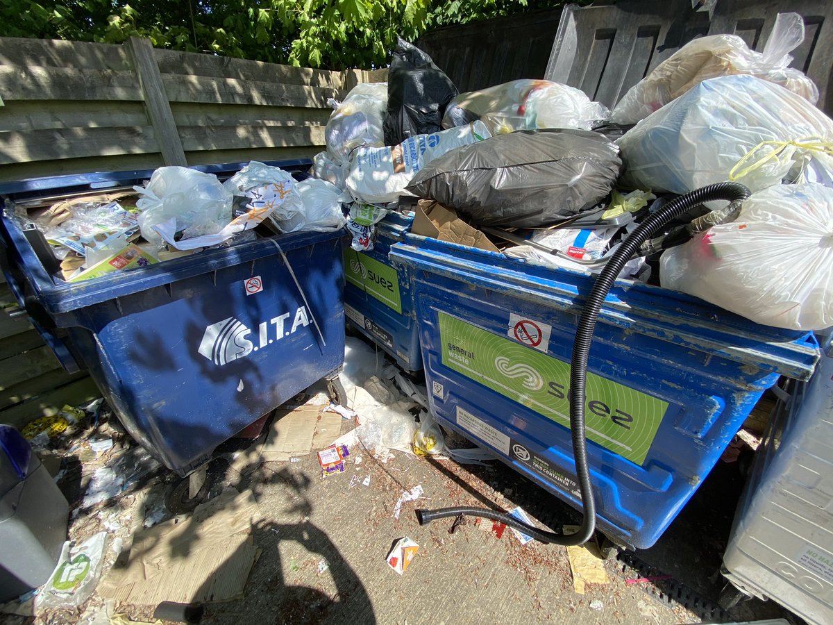 RobPercyPhoto's tweet photo. Hey @Basepoint_HighW @Regus_UK @bucksfreepress @BucksCouncil @suezUK  can you spell fire hazard. Rubbish not collected for 3 weeks.  As if running a business wasn’t hard enough this kinda crap makes it even harder in these troubled times. #continuityofservice hey @Regus_UK https://t.co/YQuopPGalf