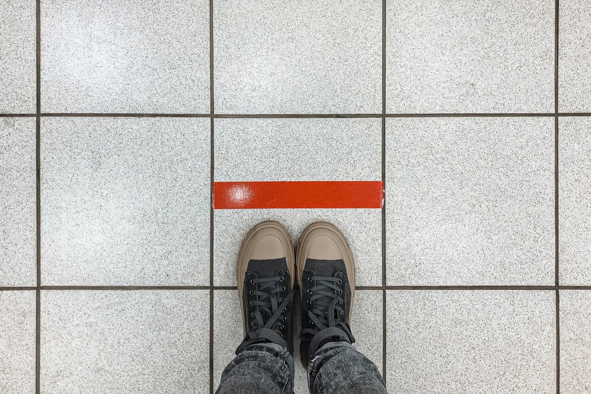 Anderhalve meter afstand houden op kantoor: hoe werkt dat? #MKB #Ondernemer bit.ly/2SJZEQ8