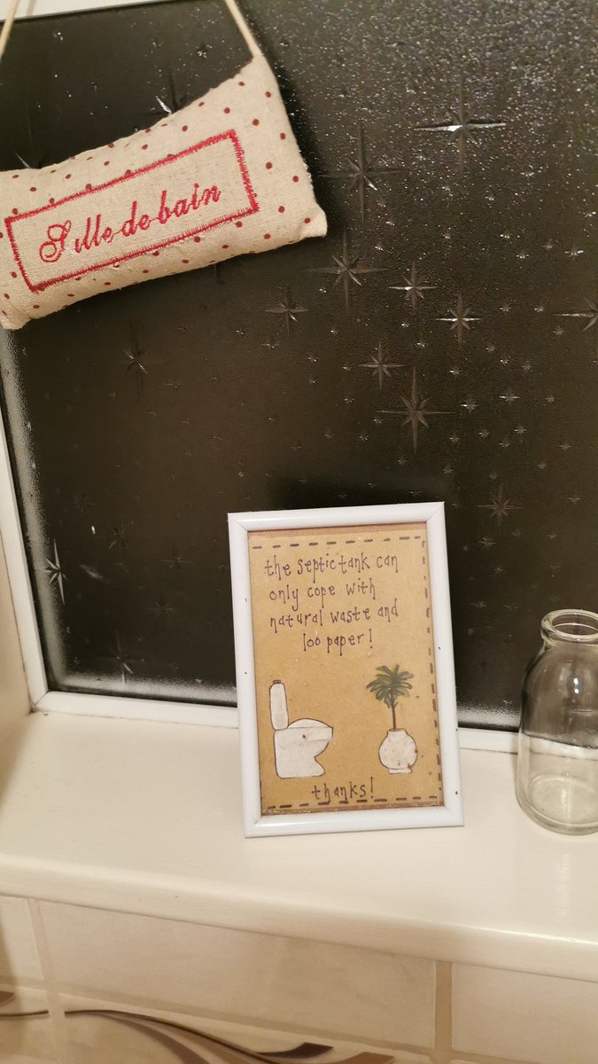 Moved to Rotorua today and became a 'townie', decided to keep this home made sign for the toilet even though we're on the septic mains. All part of our new HMP from <a href="/cameronbagrie/">Cameron Bagrie</a>.