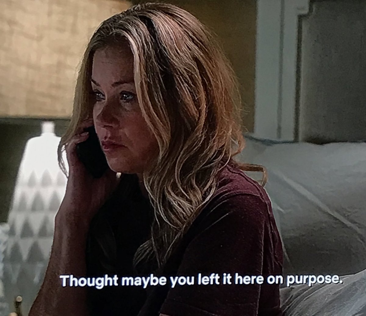 kashymcgraths's tweet photo. sorry let me just move my bang to witness this outright SAPPHIC WIFE energy.... #DeadToMe https://t.co/BiCePm77H8