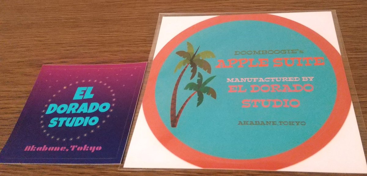 futamylove's tweet photo. 脇山さんのエルドラド商店から
音源「APPLE SUITE」が到着♪
ジャケットもステッカーもオシャレ✨
可愛らしいお手紙も入ってました。
夕食の準備が終わったらじっくり聴きます~💖
#脇山広介
#DoomBoogie
#APPLESUHTE
#ジェーチャリネームはBill https://t.co/FRhDf9wNRG