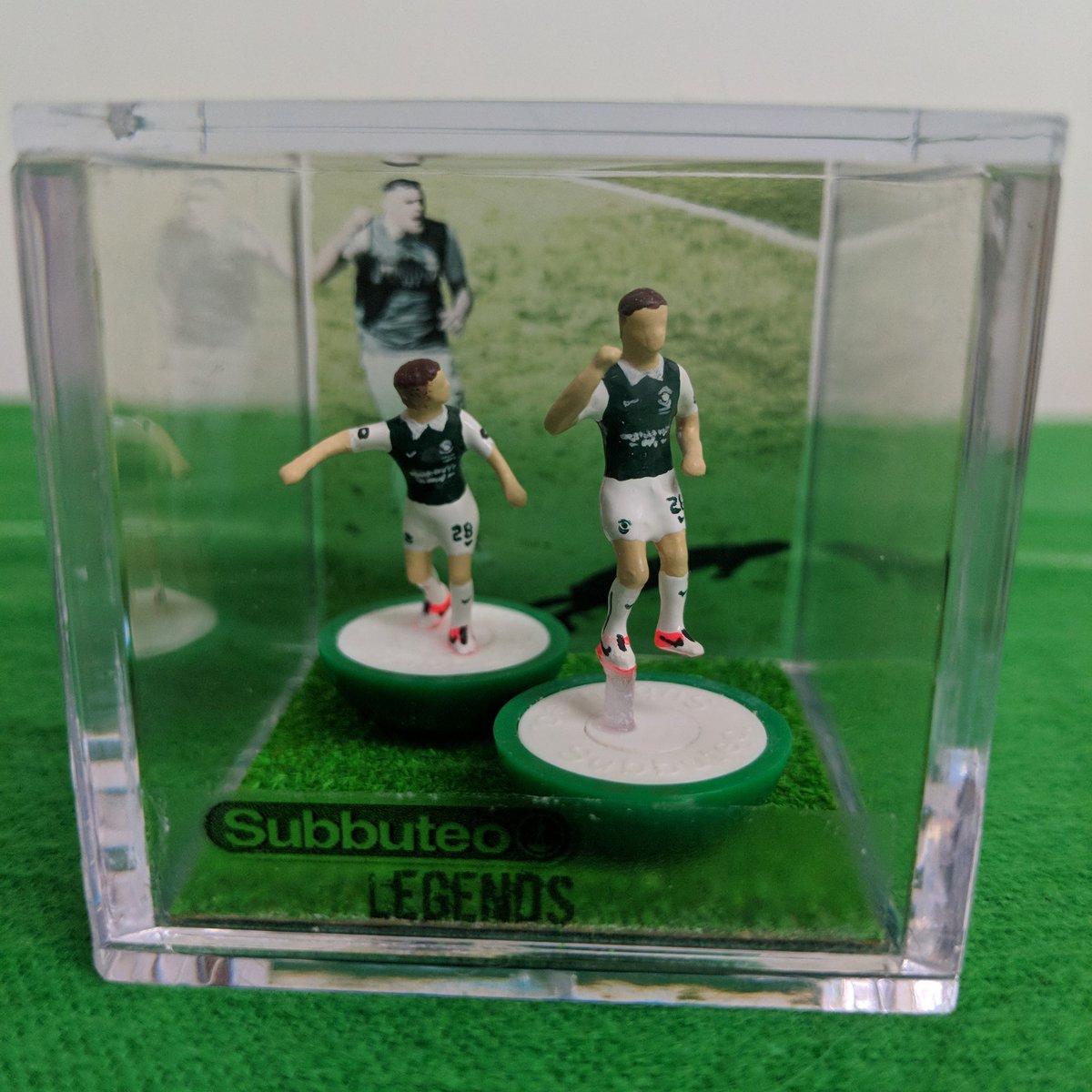 subbuteolegends's tweet photo. Flashback no. 3
21 May 2016
Rangers 2–3 Hibernian 
Stokes 3', 80'
Gray 90+2'
Hibernian's Scottish cup win 2016...
#subbuteolegends
#subbuteo #hibernian #hibs #hibees #handmade #handpainted #hobby 
#anthonystokes #davidgray https://t.co/YPJRDw44Jq
