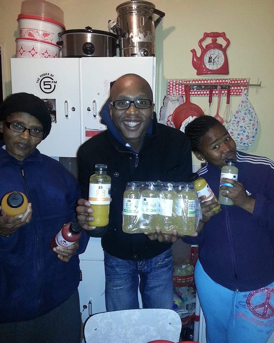 kglenyora's tweet photo. @Ambitiouz_Ent I'll definitely put a new Lance on my mom glasses, cause she's struggling to see properly 

#PriceToPay https://t.co/9vTE4pSPjY