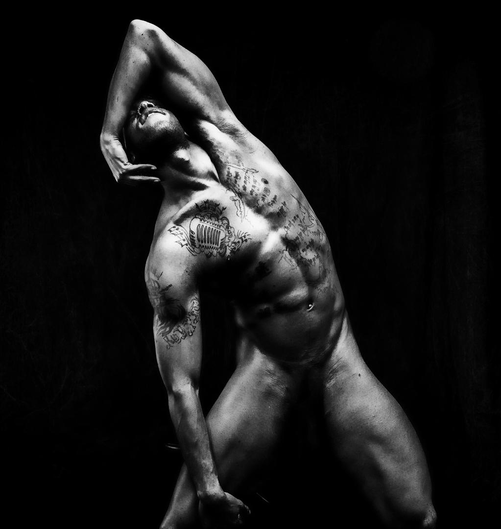 roielle007's tweet photo. My fears are only in my corner by choice, can you say the same...take control.
#royalchronicles lifestyle
#model #blackmen #BlackTwitter #malemodel #editorialphotography #catalogmodel #photoshoot #nyc #tattoos #prettyboys https://t.co/a7d5zNOCQc