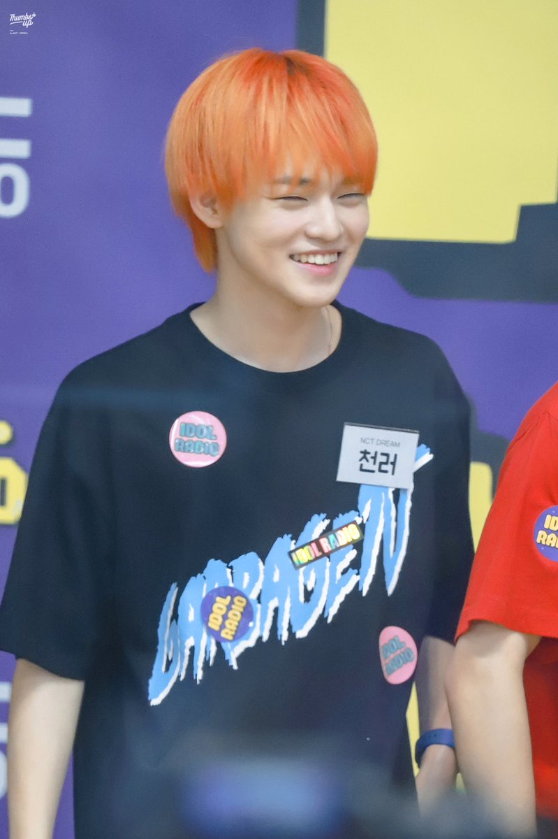 thumbsupforcl's tweet photo. 1위가수의 축하법 🥳

#辰乐 #천러 #CHENLE #NCTDREAM 
#NCTDREAM_Ridin 
#NCTDREAM_Reload https://t.co/jkBWvz7cqa