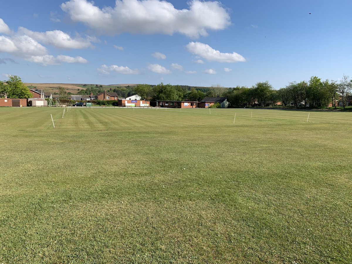 brinscallcc's tweet photo. On a peaceful day we remember & never forget the sacrifices taken by a generation that gave us our freedom, it may be tougher than “our” normal right now but let’s also appreciate what we have #VEDay75 #StayHomeSaveLives #cricketcanwait https://t.co/uv31ylWWTm