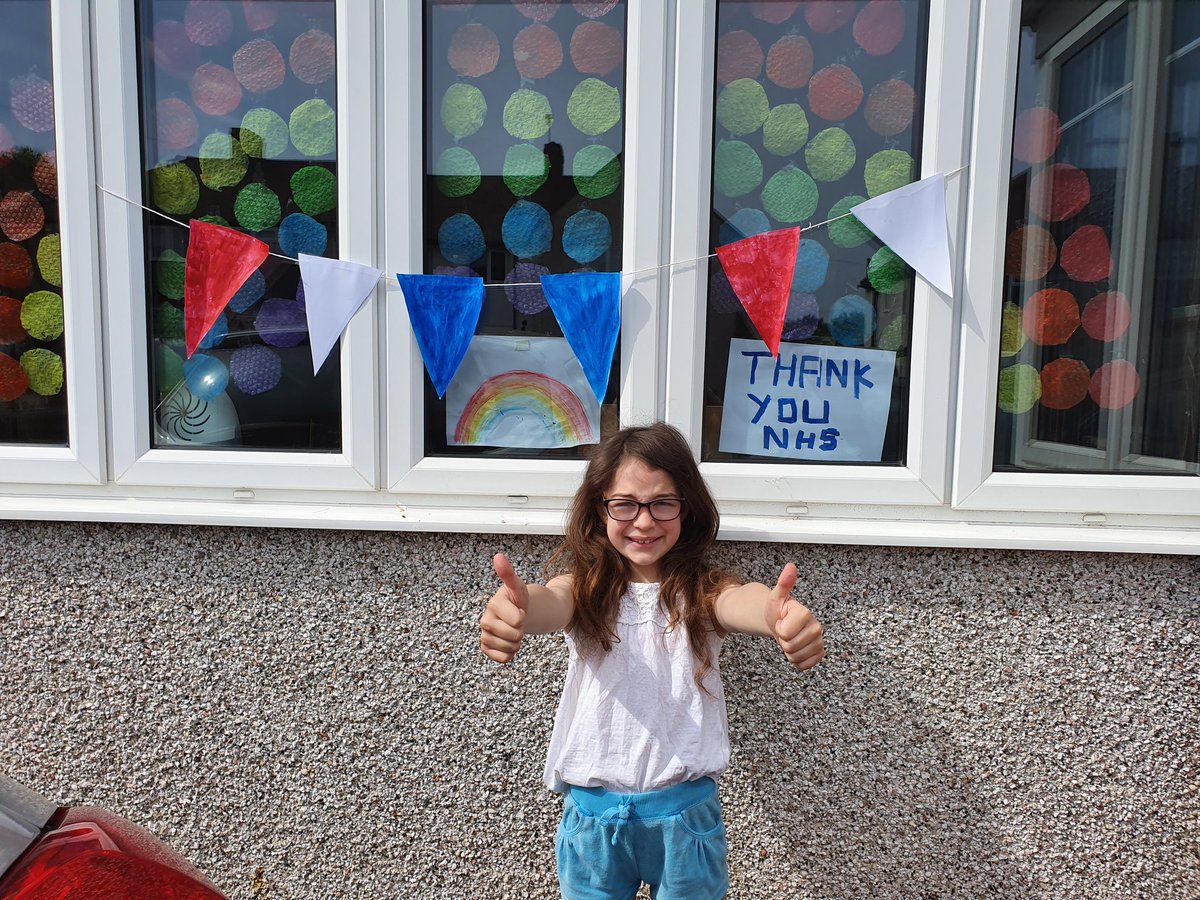 LisaClarke78's tweet photo. Happy VE Day. @CFPSchool #cheamfieldsfamily #leodistancelearning @StevenClarke86 https://t.co/CP2ZPu2to3